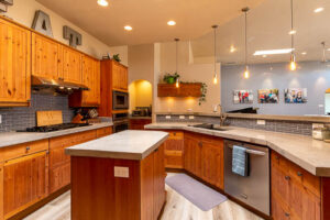 10415 Aventura Ct NW Kitchen