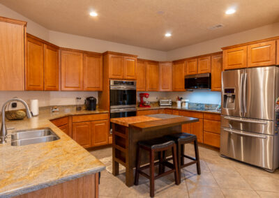 9323 Drolet Dr NW Kitchen