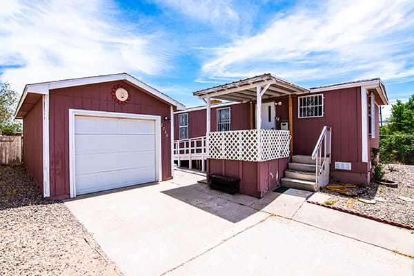 2740 Katrina Drive SW, Albuquerque, NM 87121